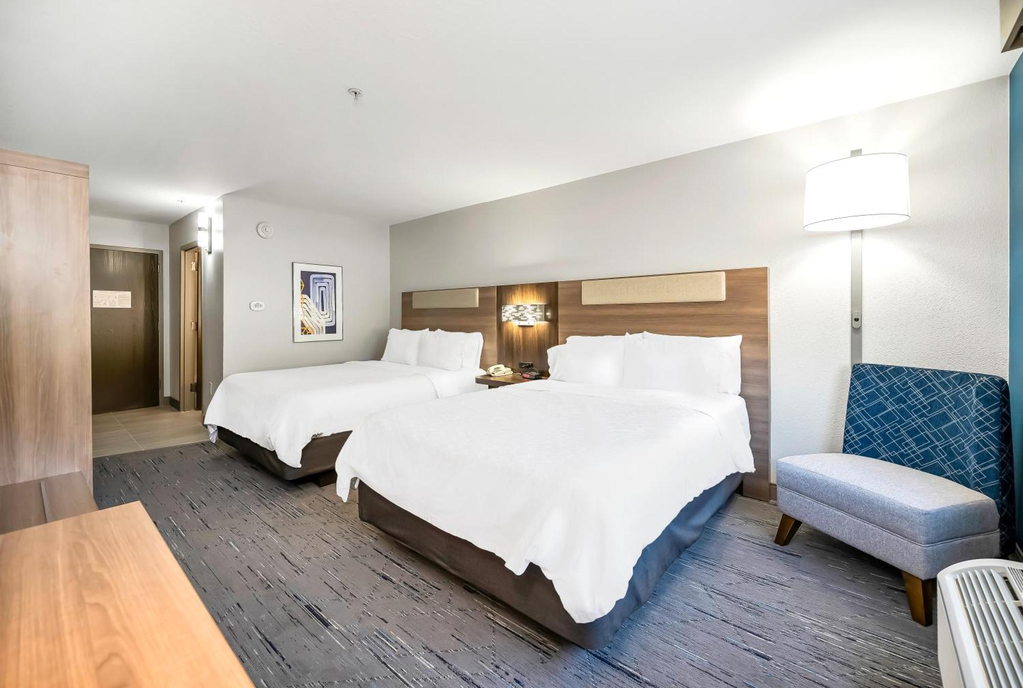 Holiday Inn Express Palestine By Ihg Екстериор снимка